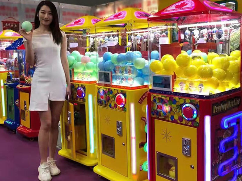 coin-operated-vending-capsule-game-machine-10