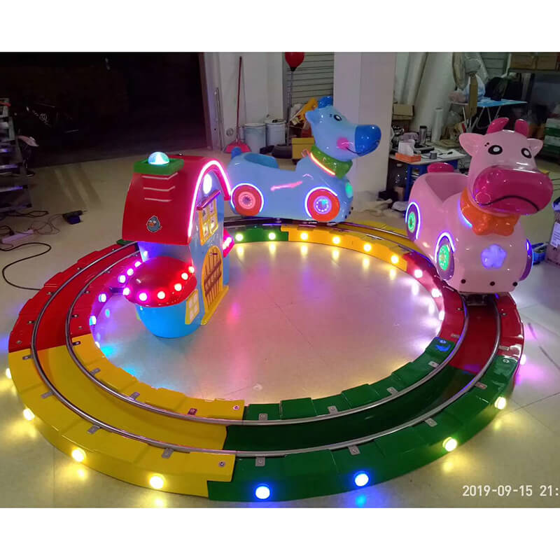 little-train-cow-kiddie-ride-machine-2